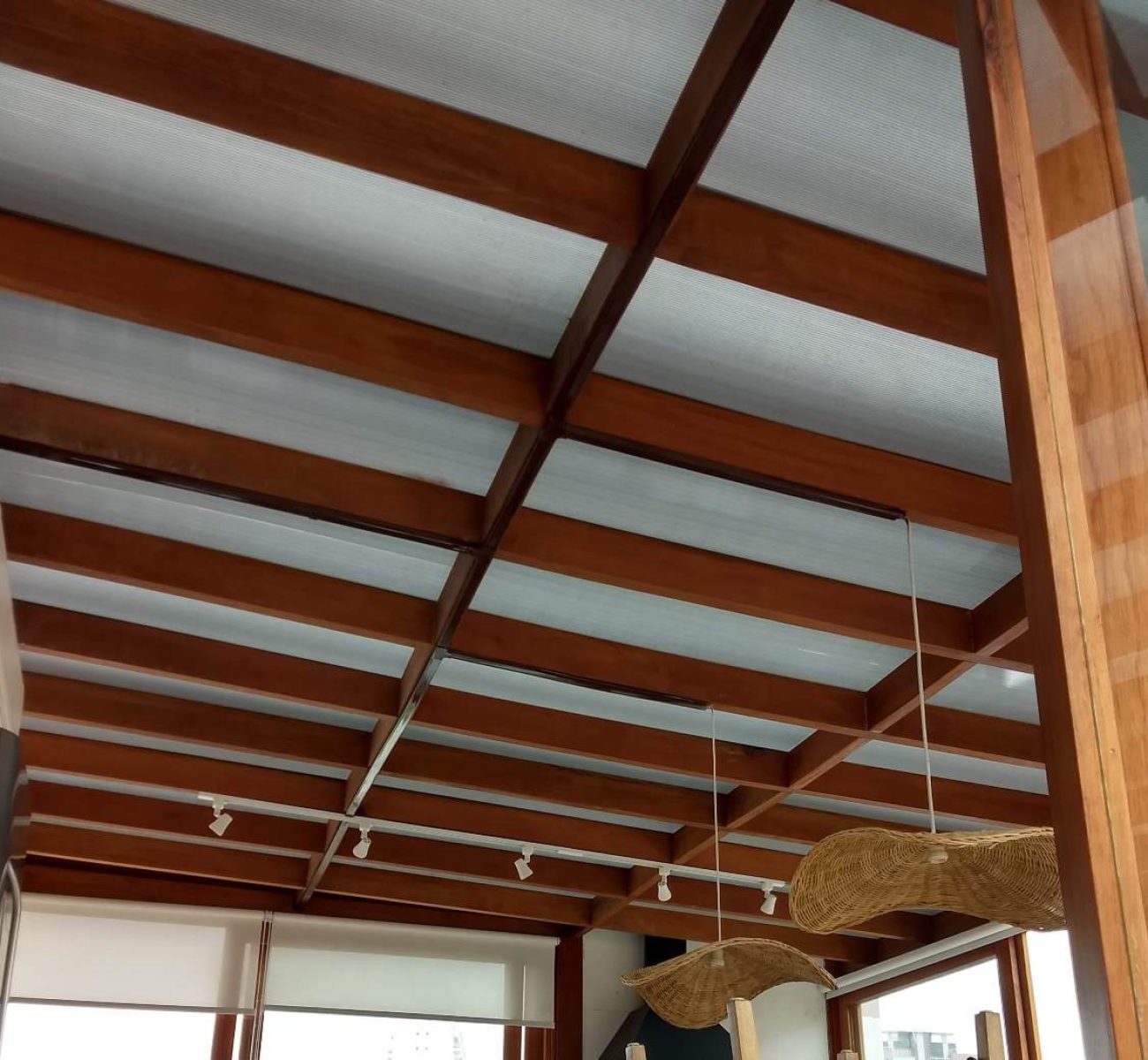 Cobertura de Aluminio Amadeirado (2)